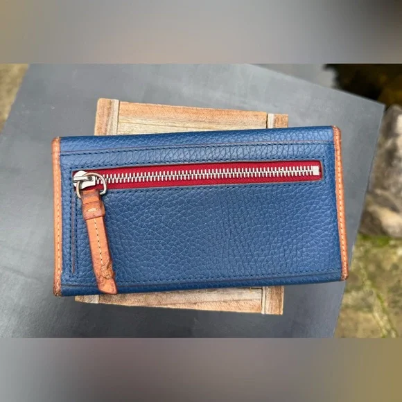 Vintage Dooney & Bourke Tri-Fold Leather Wallet - Picture 11 of 15